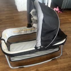 Baby Nursing Crib 