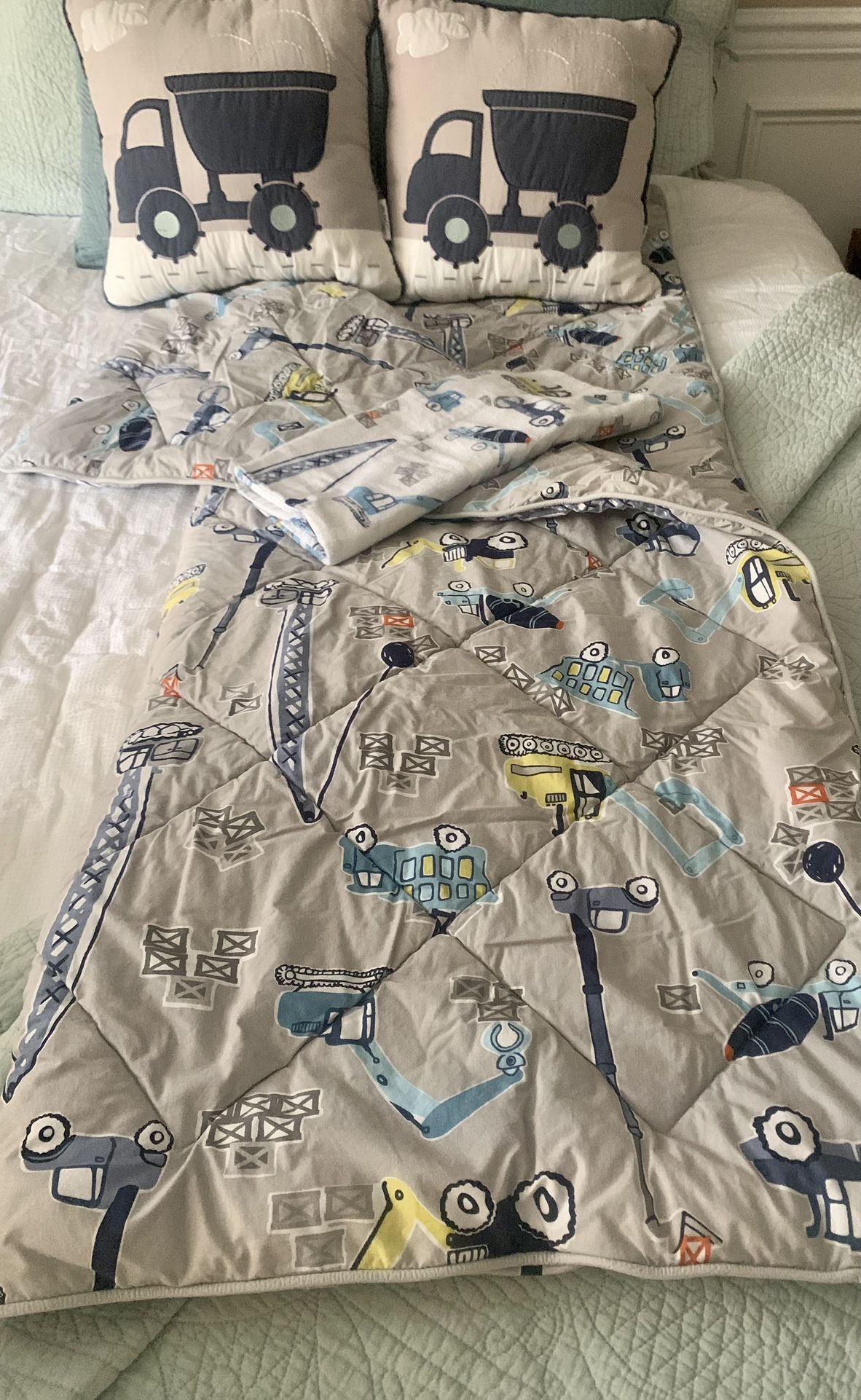 Pottery Barn Toddler Truck Comforter/bedding 