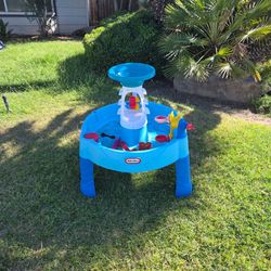 Water Table with toys!