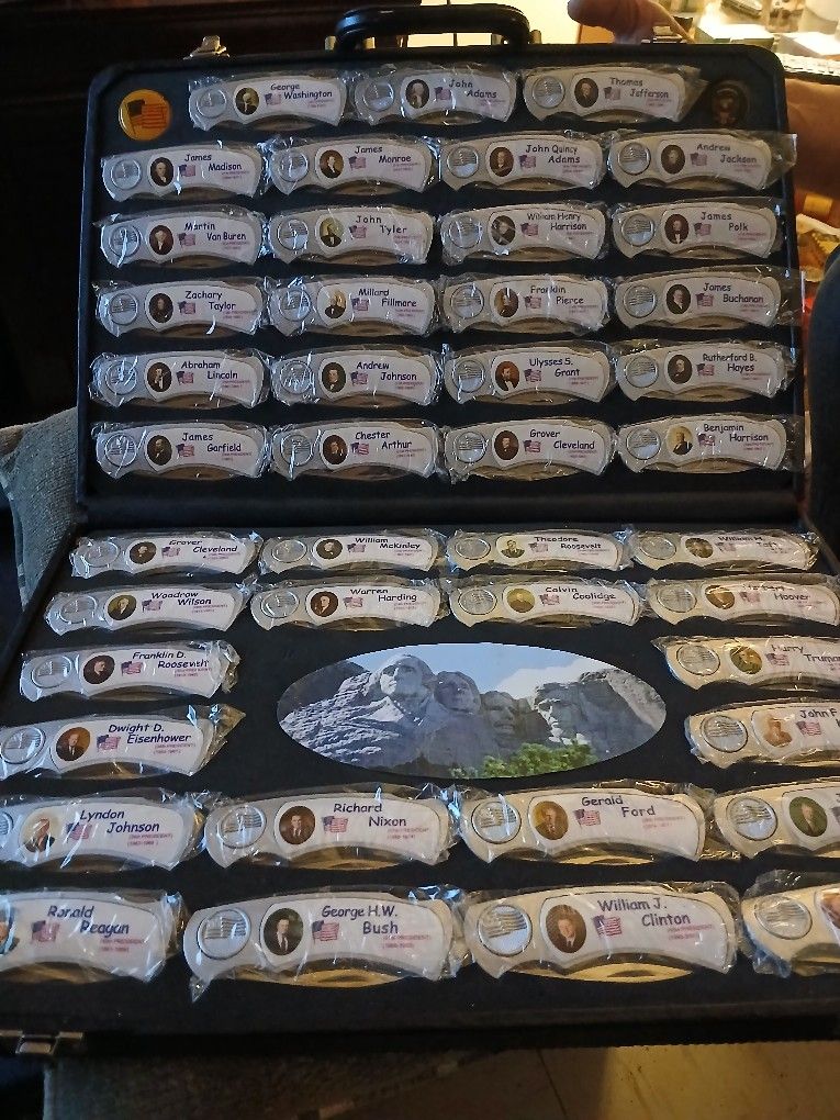 Presidential Knife Set