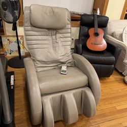 Free Massage Chair - As Is, Works Sometimes