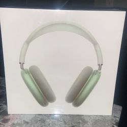Green AirPod Max 