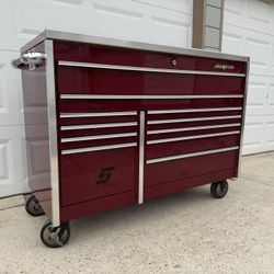 Snap on Master Series Tool box red clean pro epic heavy duty cart roller can cabinet