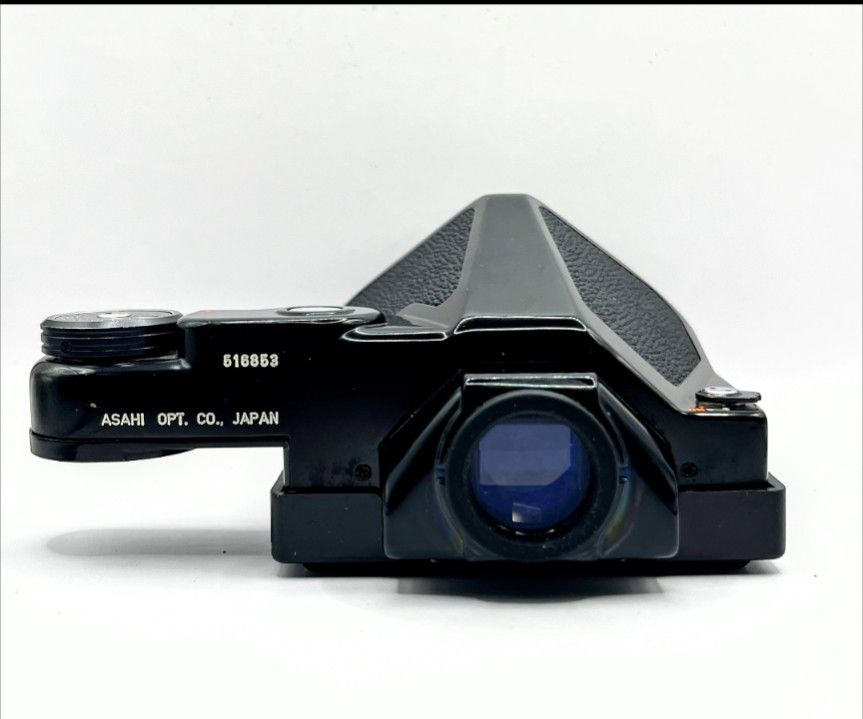 Pentax 6x7 Metered Prism