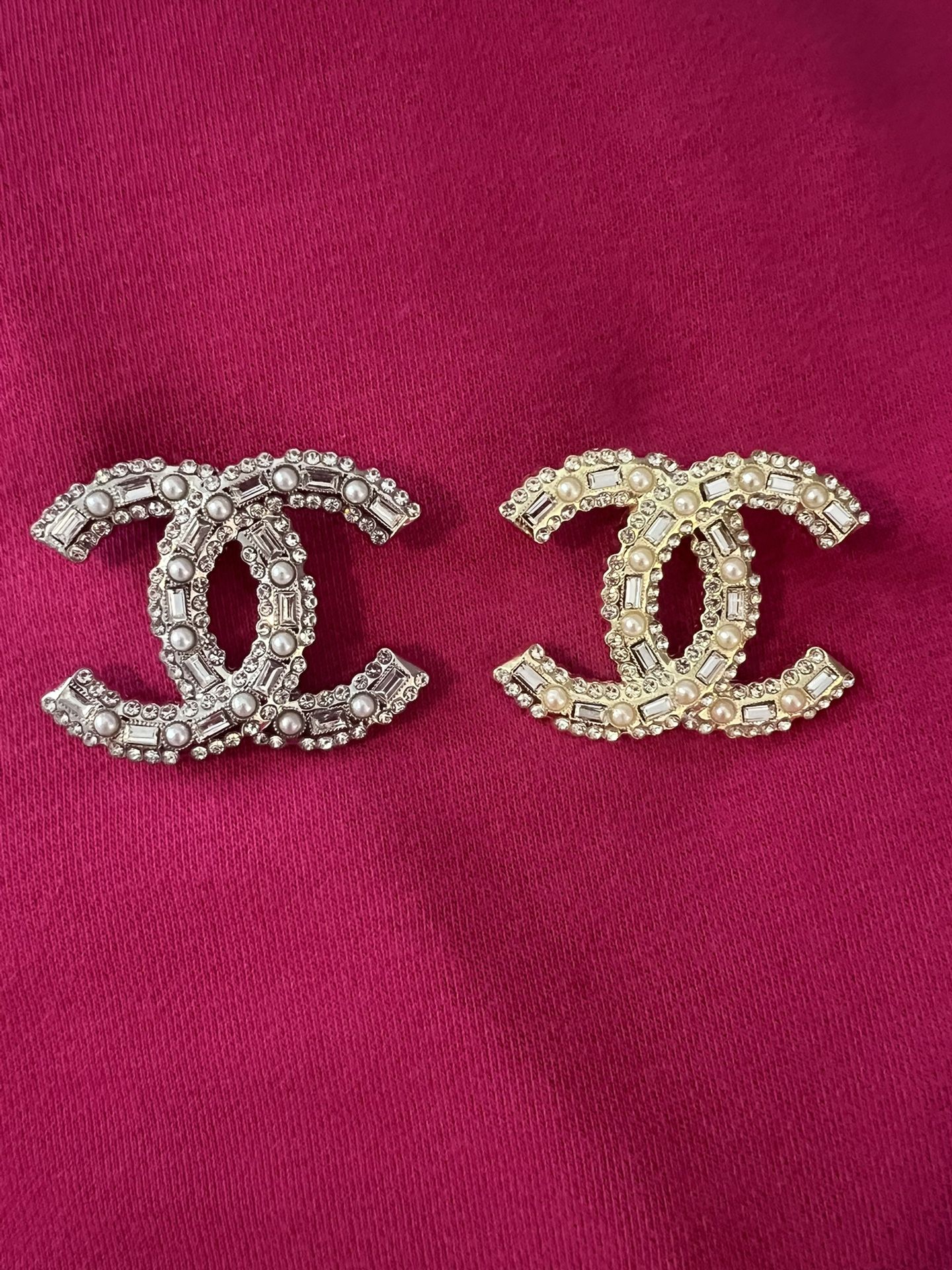 Brooche $25