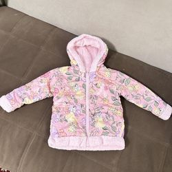 NEW!!! Toddler Girl Disney Princess Jacket, Size 4T