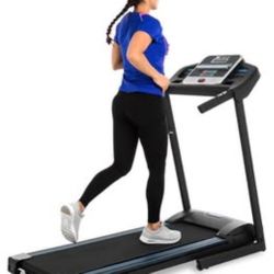 XTERRA Fitness Premium Folding Smart Treadmill, Compact Design, 250+ LB Weight Capacity