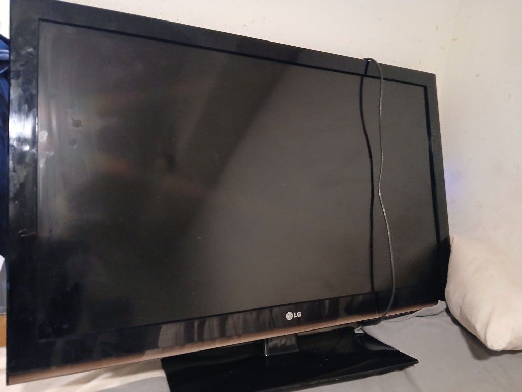 50in LG Flat Screen TV