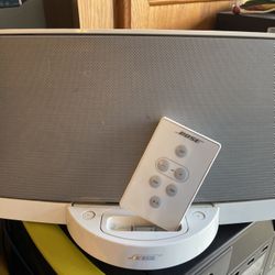 Bose SoundDock speakers