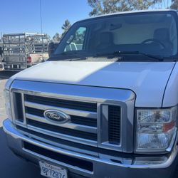 2009 Ford E-350