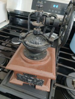 Vintage Coffee Grinder