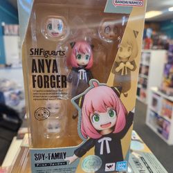 S. H. Figuarts Spy X Family - Anya Forger