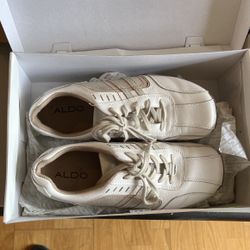 Aldo transscend Le size 9.5