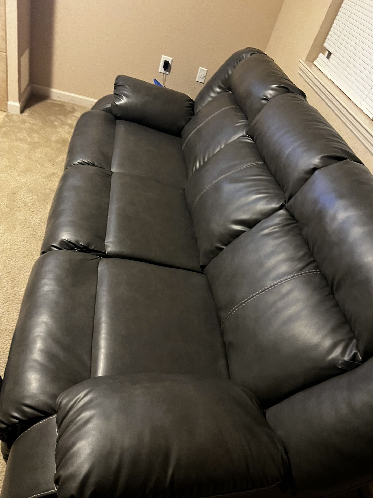 Recliner Sofa 