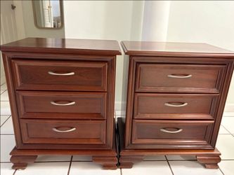 3 drawer nightstand