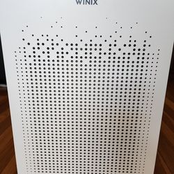 Winix air purifier C545. Excellent condition !