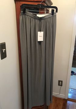 Brand new theory small size