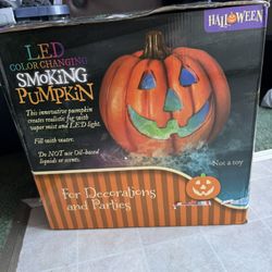 Rare LED color Changing Smoking Pumpkin 