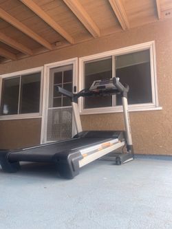 Treadmill