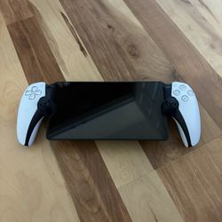 PlayStation Portal w/case