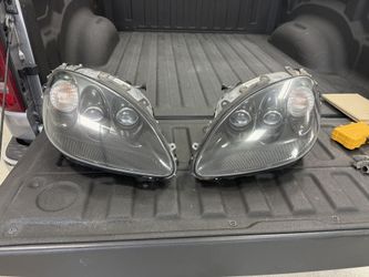 C6 Corvette Headlights (2005–2013)