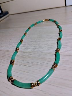 14k Jade Necklace 