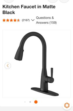 Fairbury 2S Single-Handle Pull-Down Sprayer Kitchen Faucet in Matte Black