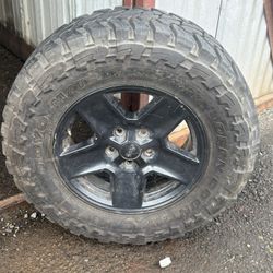 Toyo 265/70r17