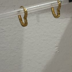 18k Gold Heart Huggie Earrings