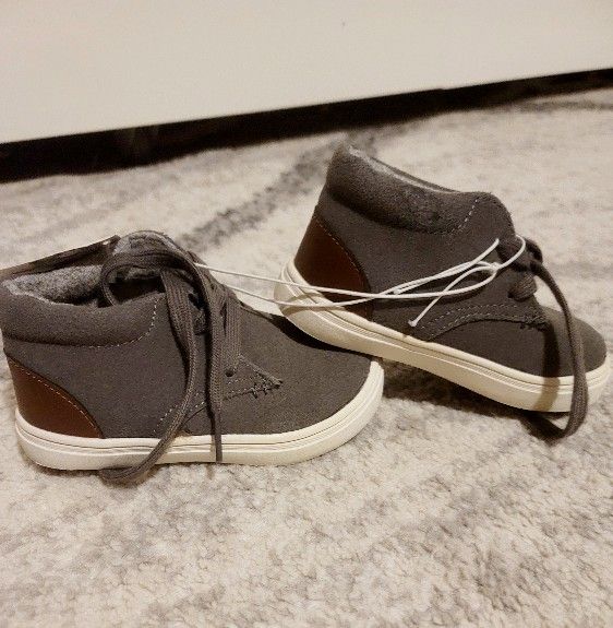 New Boots Toddler Size 7