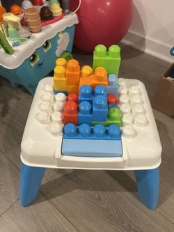 Mega Blocks Build N Tumble Table Playset