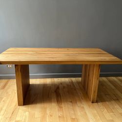 Restoration Hardware Reclaimed Russian Oak Plank Rectangular Dining Table