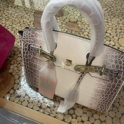 Mirror Quality hand Bag Crocodile