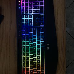 Wireless Keyboard RGB Backlit 
