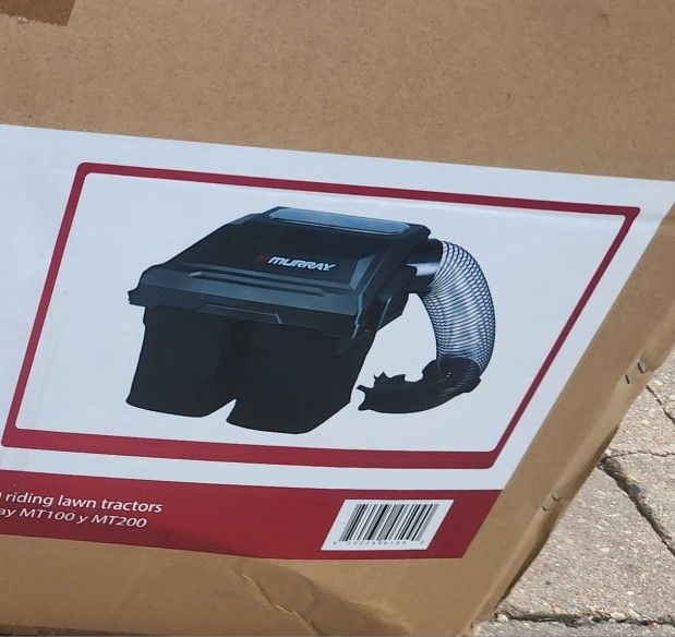 Murray
Double Bagger for Riding Tractors with 42 in. Deck (Produced After 2022)