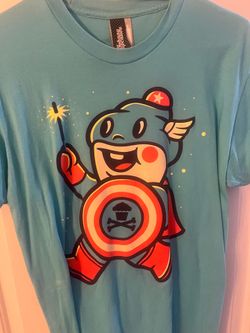 Johnny Cupcakes -Captain America