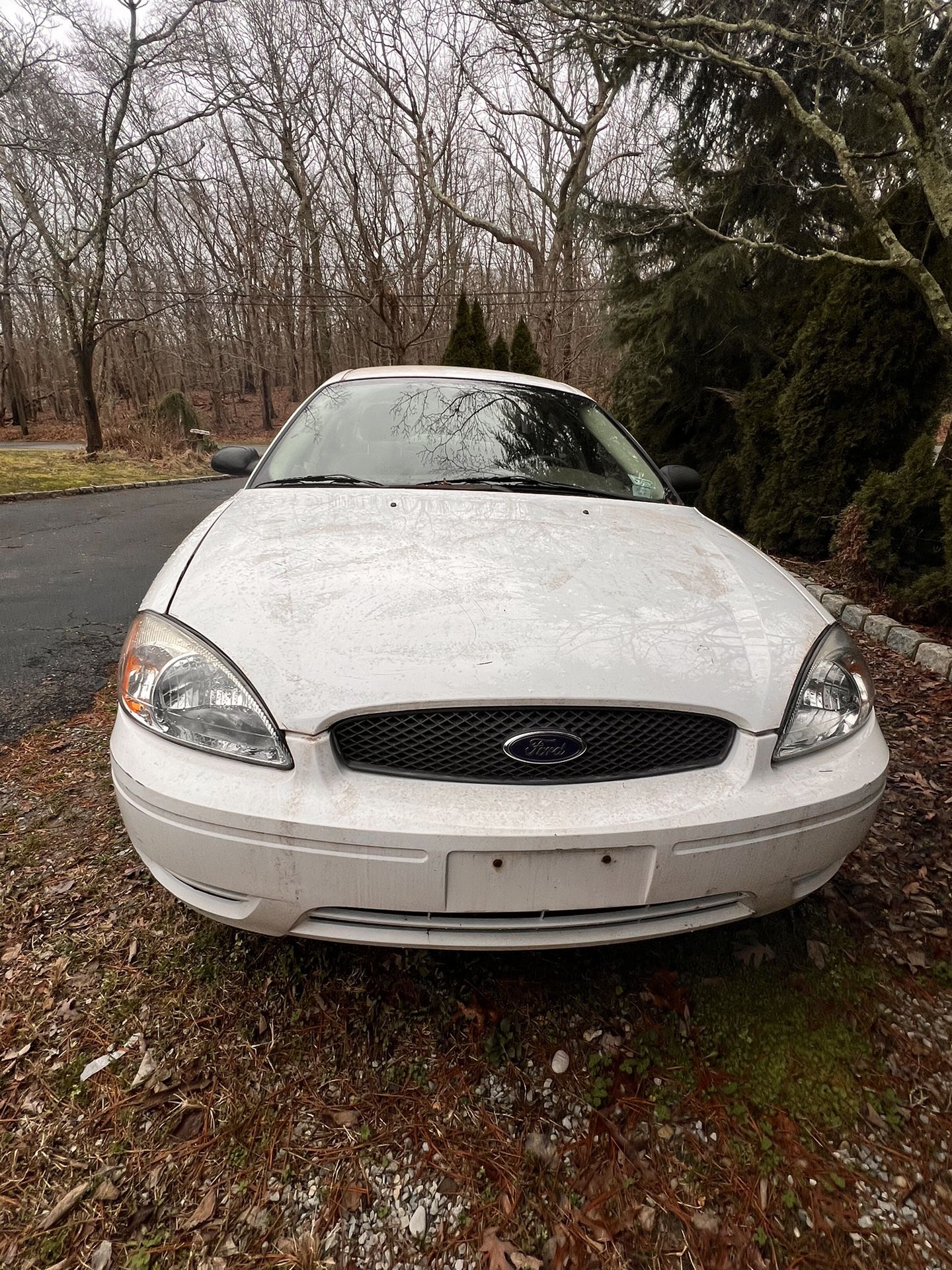 2005 Ford Taurus