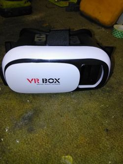 Virtual reality glasses