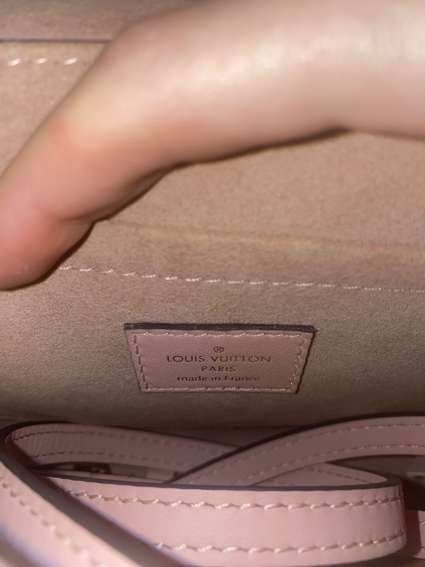Locky BB LV Bag