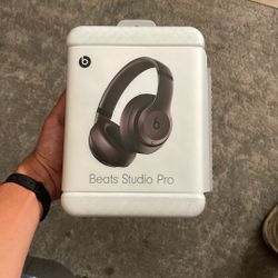 Beats Studio Pro