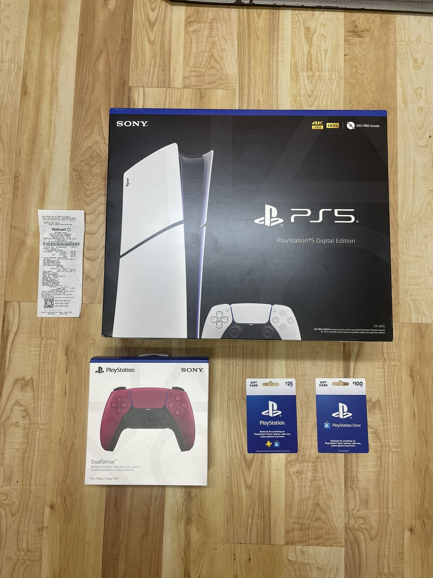Brand New Never Opened : playstation 5 with controller 