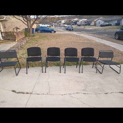 4 office And 2 lounge Chairs 