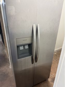 Double door fridge