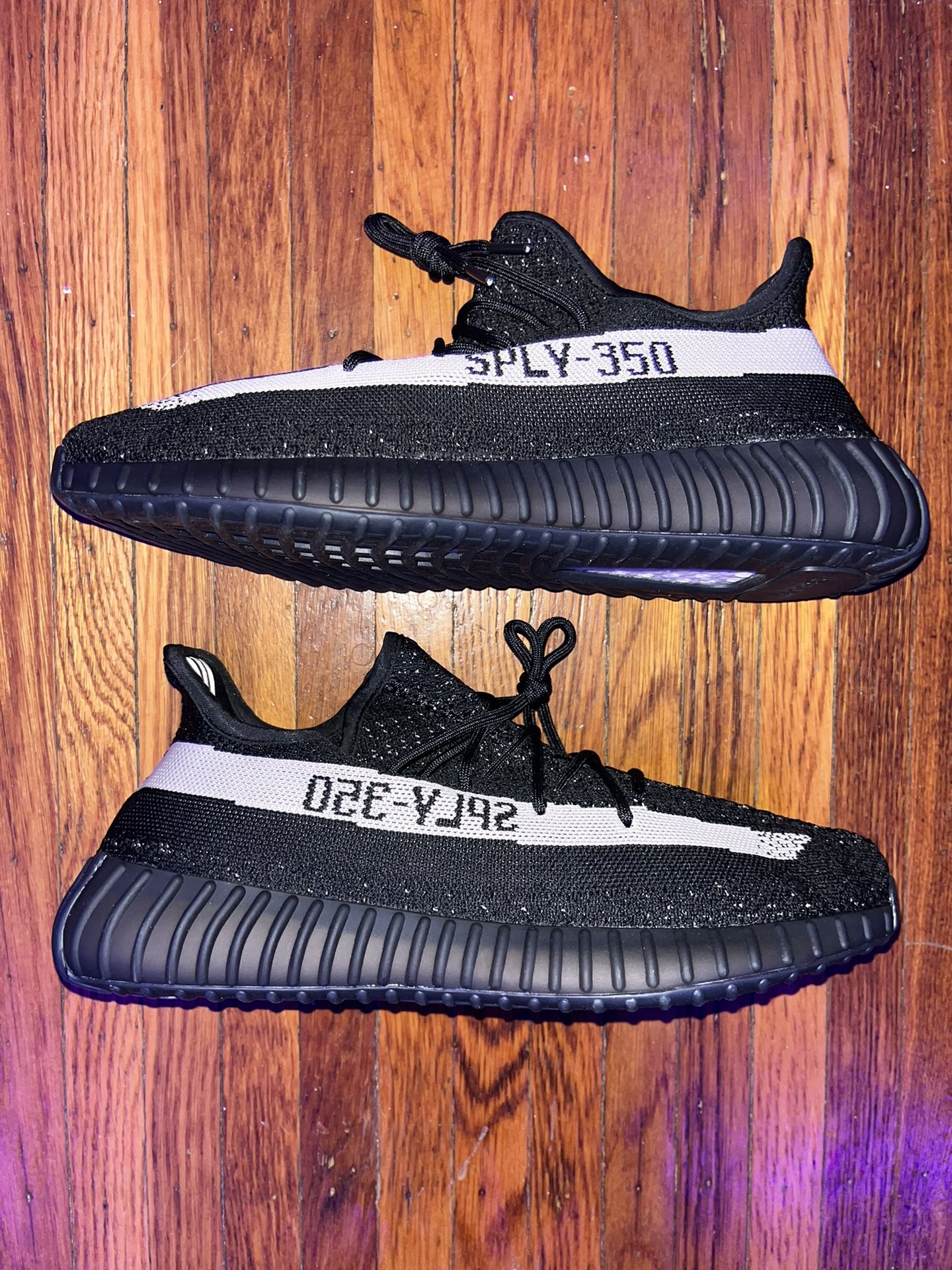 Yeezy Boost 350 V2 'Oreo’