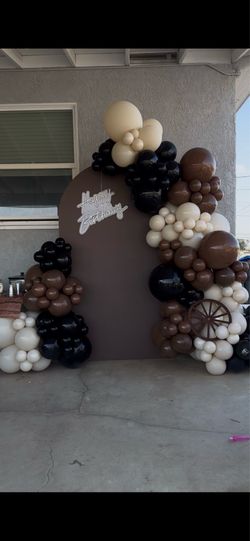 Balloons/backdrop