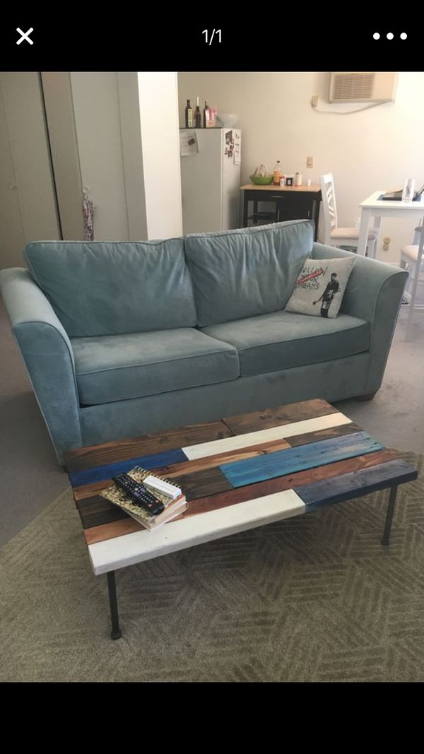 Sofa Company Custom Bed For In Pasadena Ca Offerup