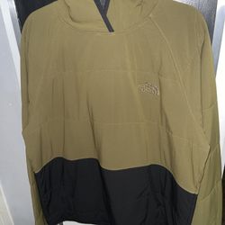 The North Face Men’s Mountain Sweatshirt Pullover in olive/black size L - brand new never used!