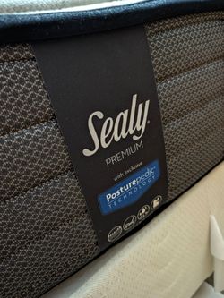 Cal King Mattress and box spring