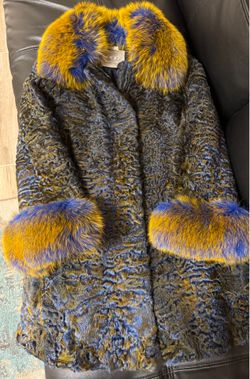 Fur coat dark blue and yellow natural fur