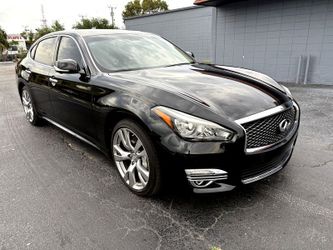 2017 Infiniti Q70L 3.7 